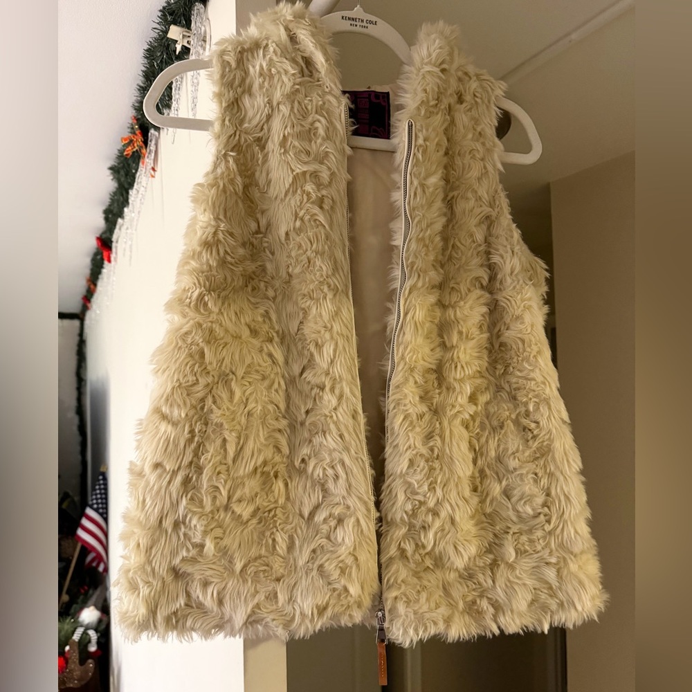 Faux fur vest